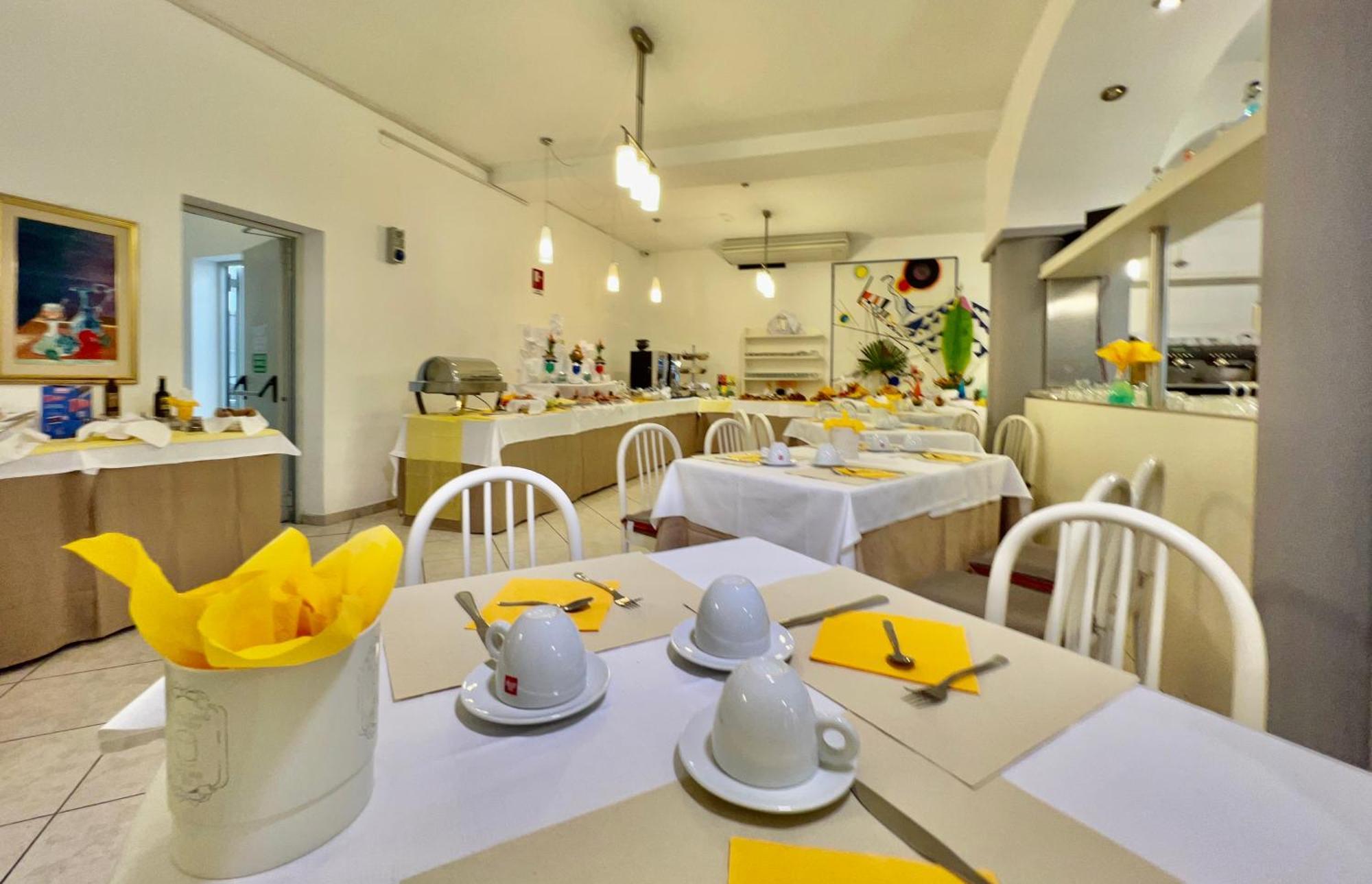 Hotel Myriam Lignano Sabbiadoro Extérieur photo